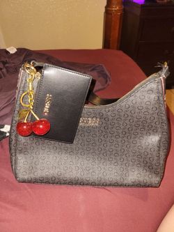 GUESS PURSE FOR SALE! COMES WITH COIN BAG AND CHERRY CHAIN!