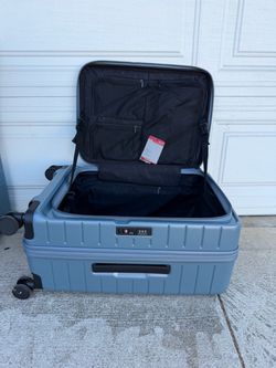 Front open medium size on sale