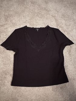 Express Lace Crop Top