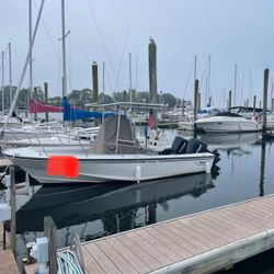 Classic 1993' Boston Whaler Outrage