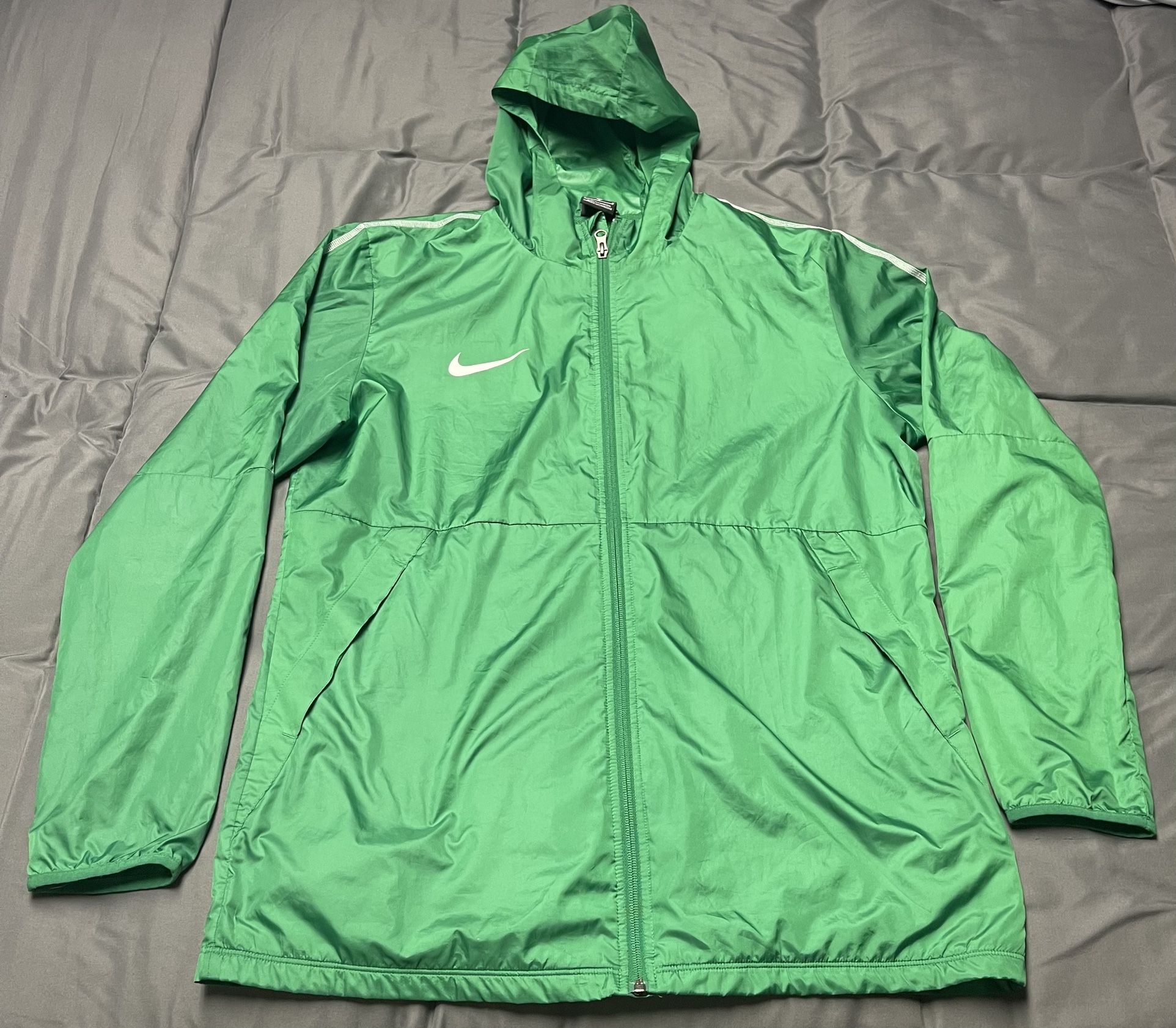 Men’s Nike Woven Windbreaker - Size Medium