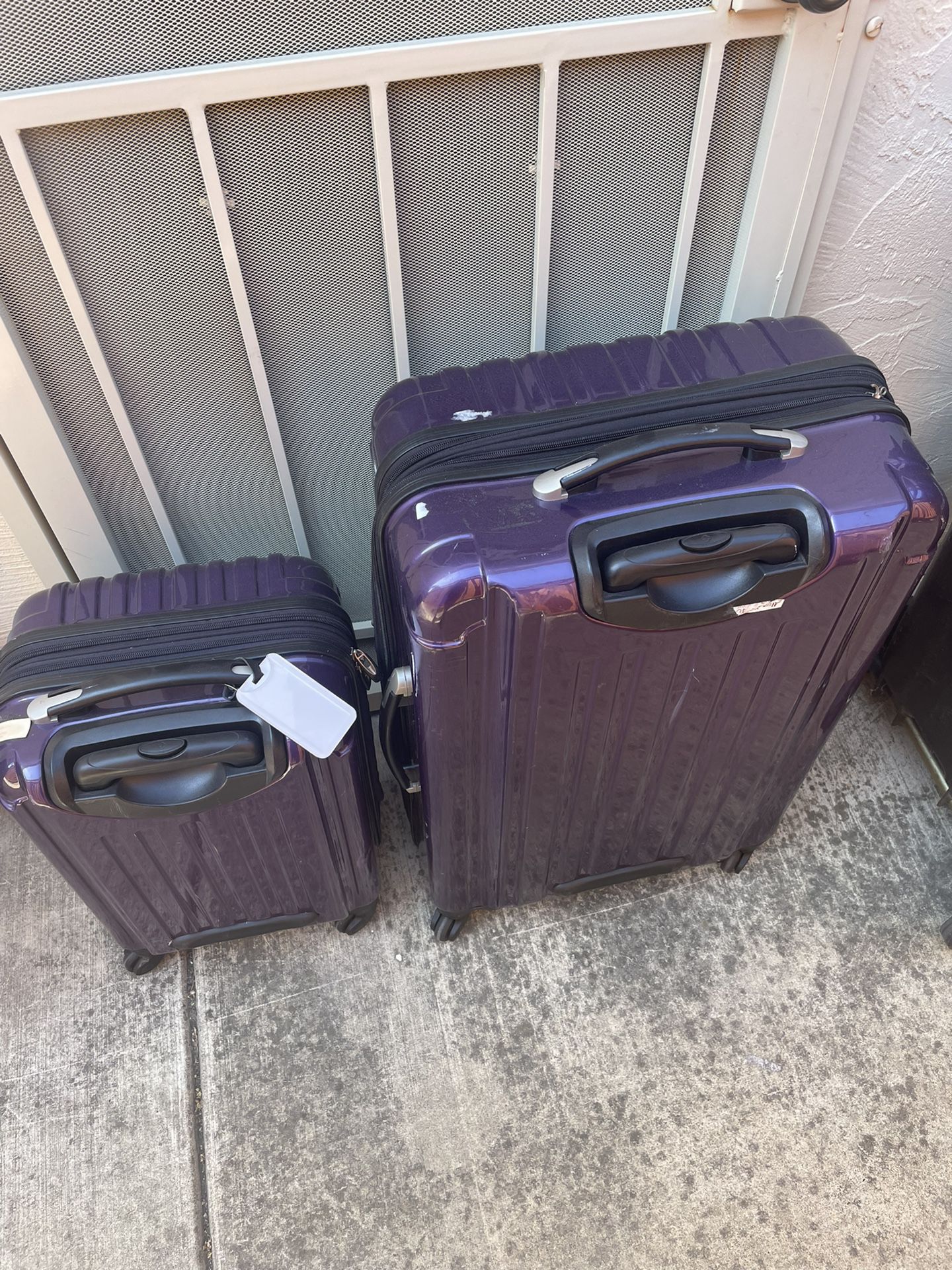 2 piece purple suitcase 