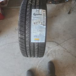 Tire Douglass 215/45R17
