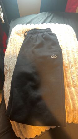 Black alo sweats