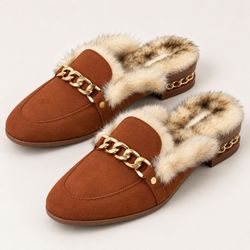 NEW ShoeDazzle Brown Faux Fur Lined Mule Loafers – Size 8 – Gold Chain Accents
