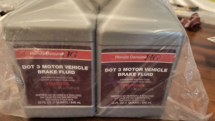 New Sealed 4-Pack Honda Genuine DOT 3 Brake Fluid (1 Quart each)