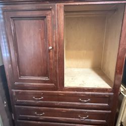 Mueble.  De Madera.  Hecho A Mano 