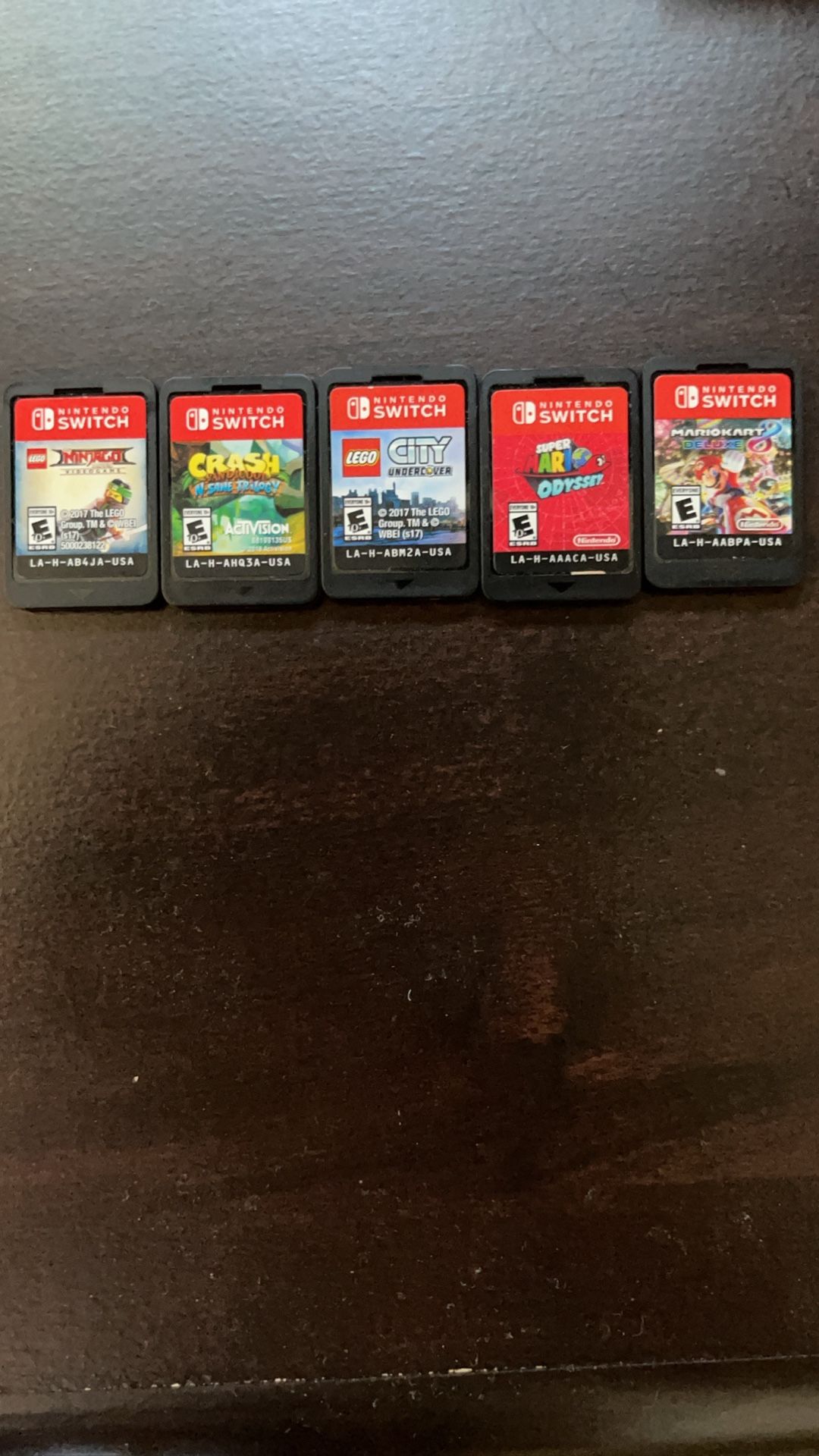 5 Nintendo Switch Games (only 1 Game Case)