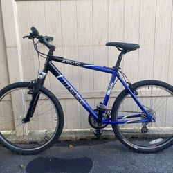 Trek 800 Sport C9