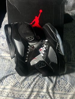 Jordan 5 Black Metallics Reimagined