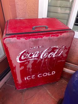 Vintage Coca Cola cooler bottles tray