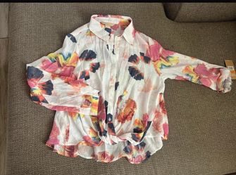 Floral top