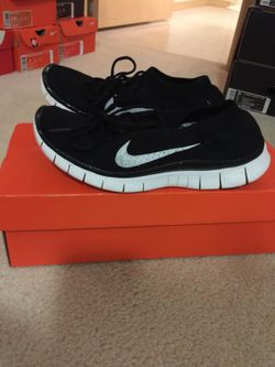 Womans Nike Free Flyknit