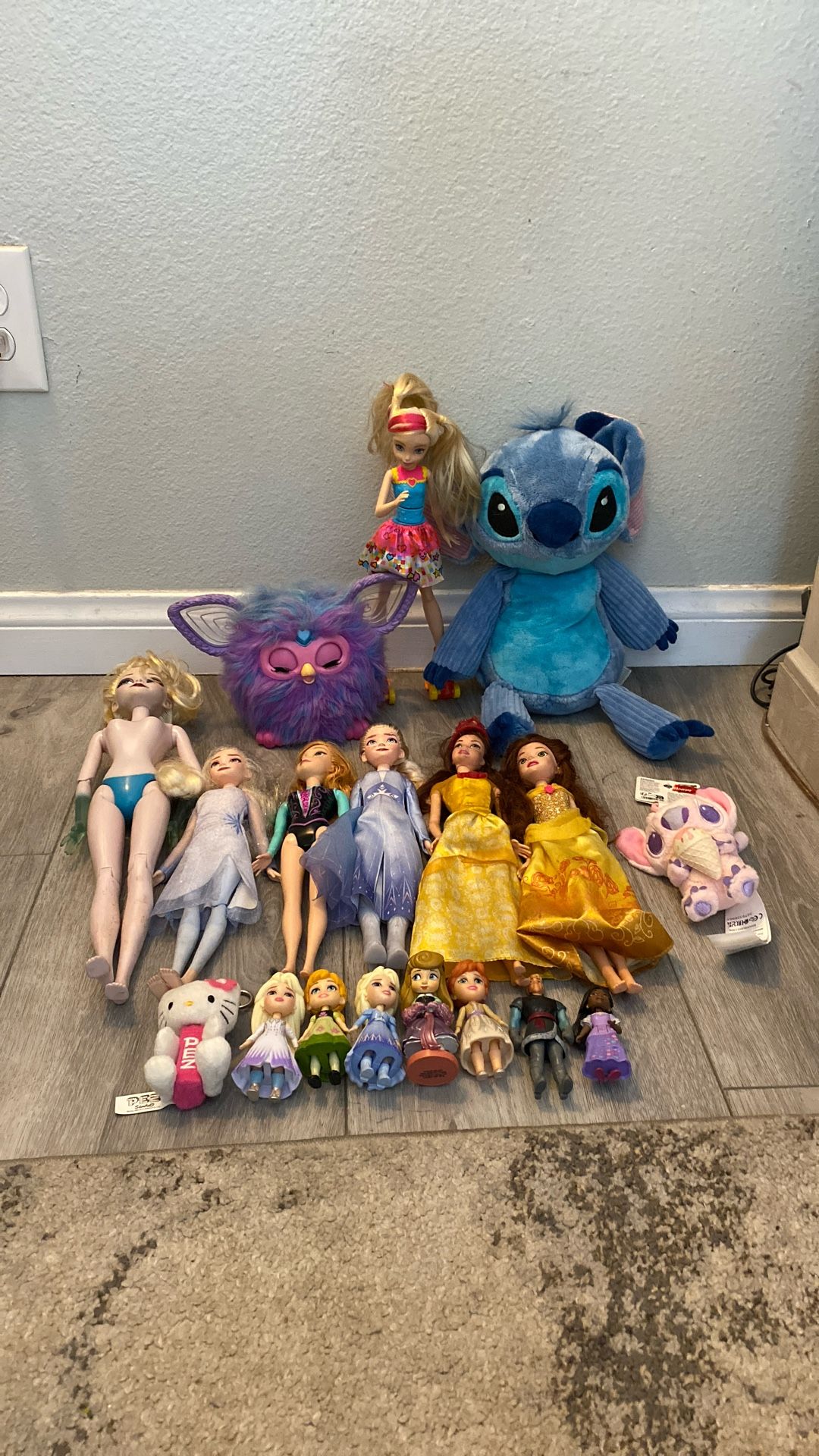 Frozen 17" Elsa Singing Disney Doll Lilo and stitch