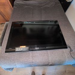 Toshiba TV, 40"