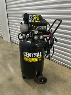 Central Pneumatic 21 Gallon Air Compressor 125 PSI 2.5 HP Tested Working
