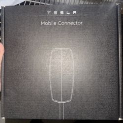 Tesla Mobile Connector 