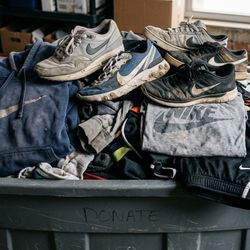 Will Pick Up Any Unwanted Clothes And Sneakers For Free