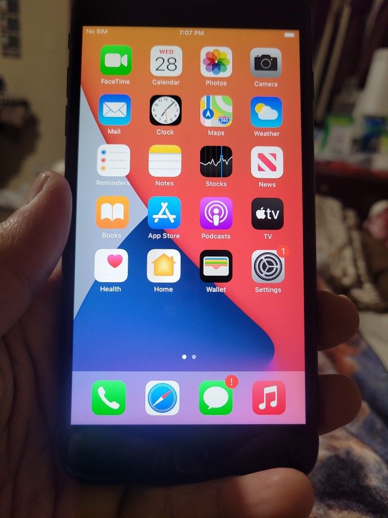 I Phone 7plus 256GB. Unlocked.