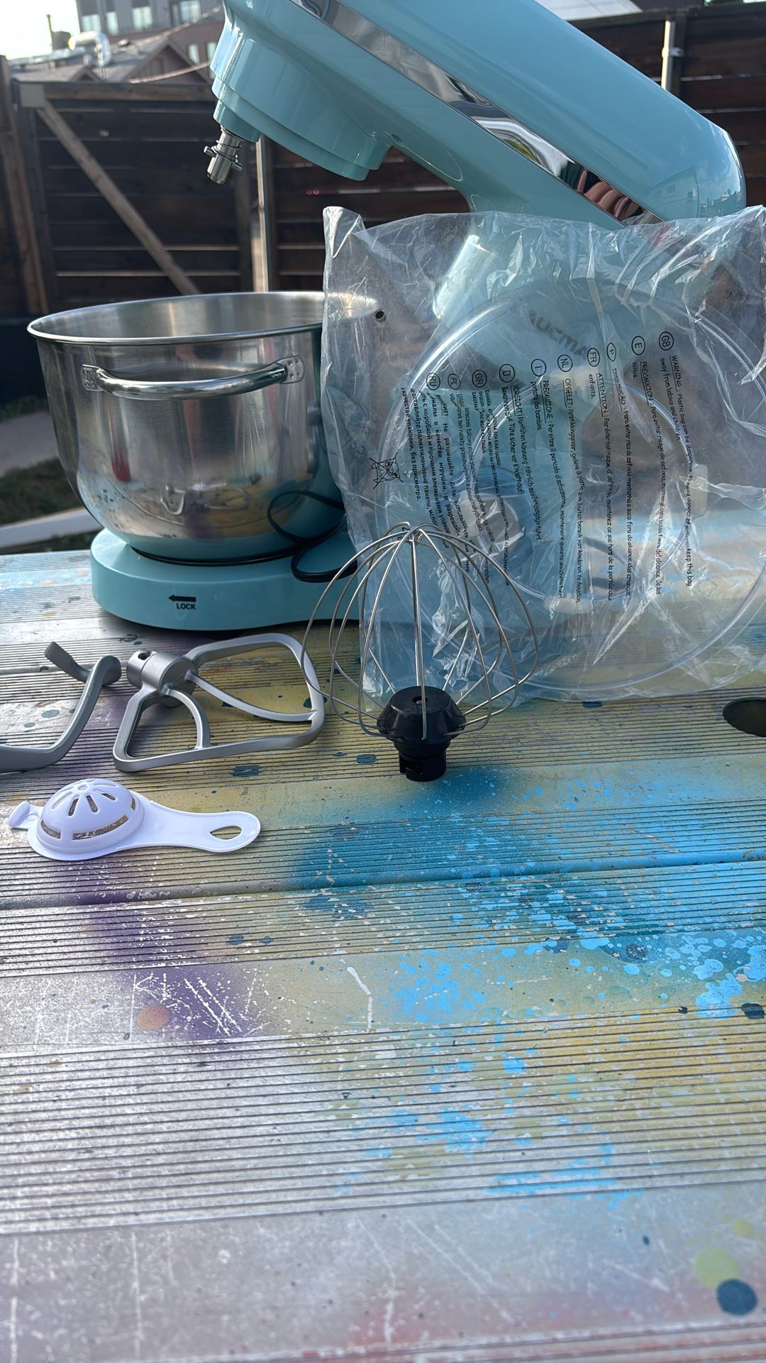 Standing Mixer With Attachments