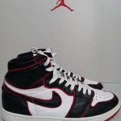 AIR JORDAN RETRO HIGH TOP 1 BLOODLINE
