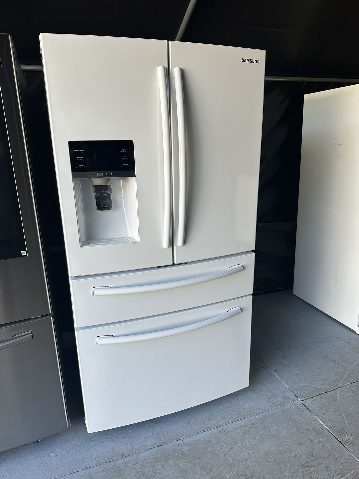 Samsung Refrigerator 