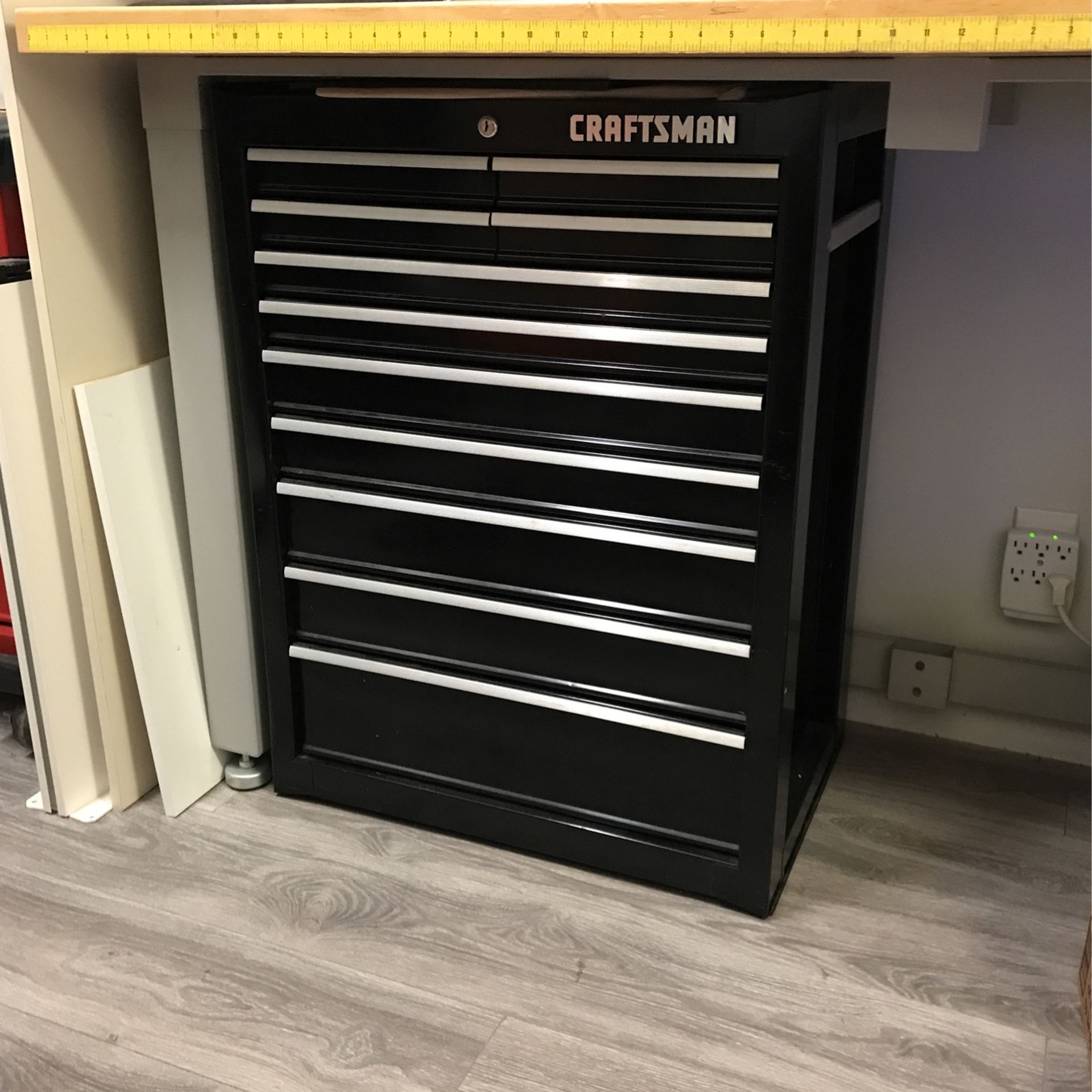 Craftsman Tool Cabinet 26 In. 9 Drawer For Sale In Pompano Beach, Fl 