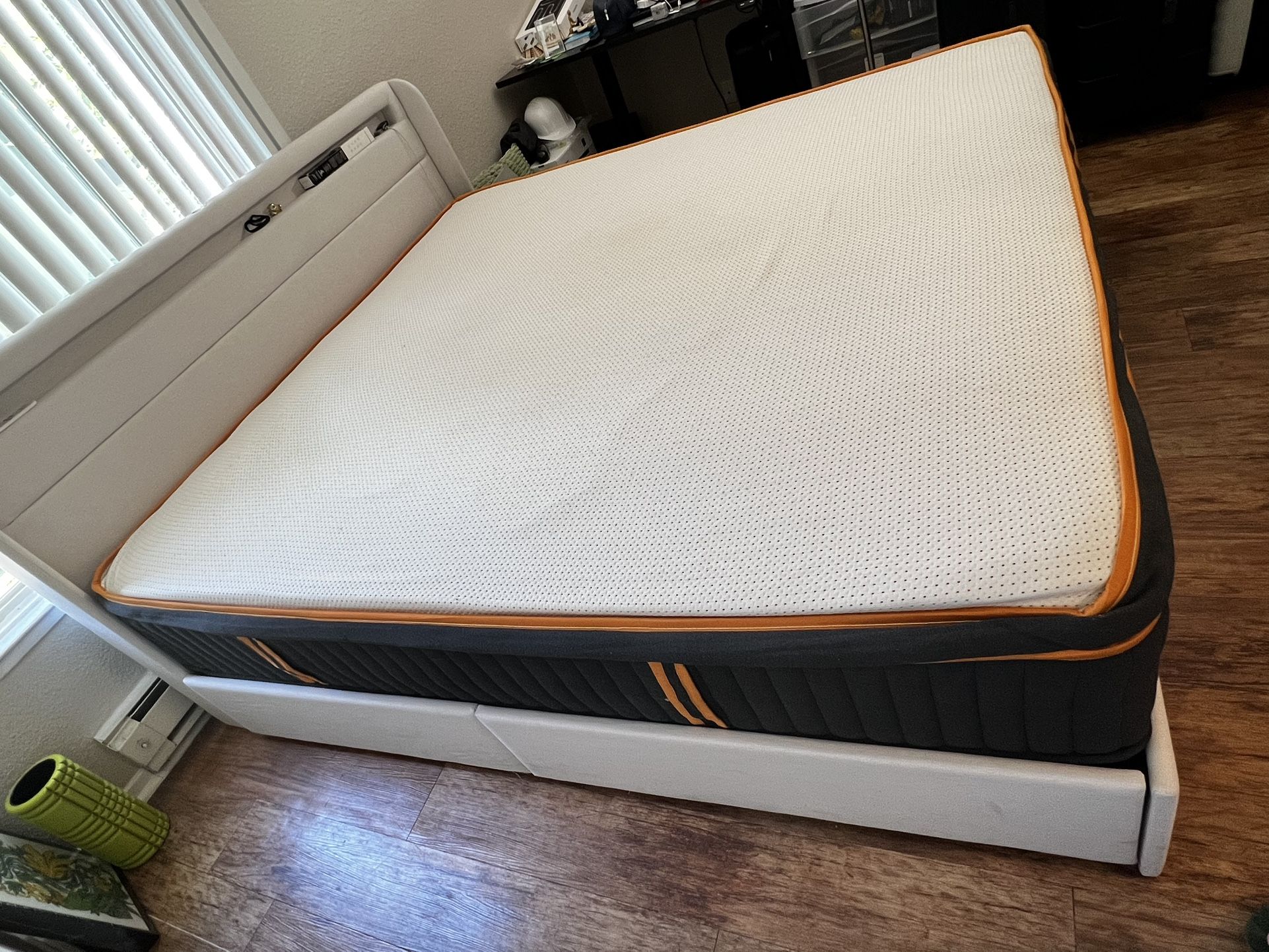 King Bed With Nectar Mattress