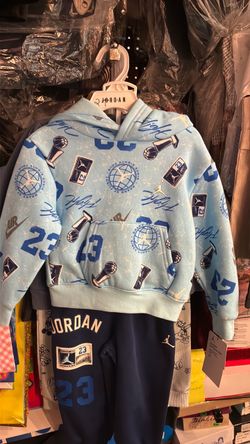 NEW 2pcs boys Jordan Sweatsuit 2T and 3T