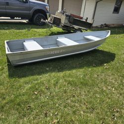 Aluminum Fishing Boat