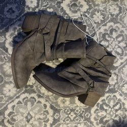 Super cute Ankle Boots