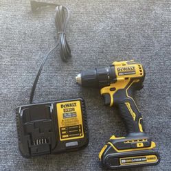 Dewalt Atomic Drill With Battery Charger