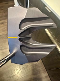 Argolf Mordred high MOI mallet putter