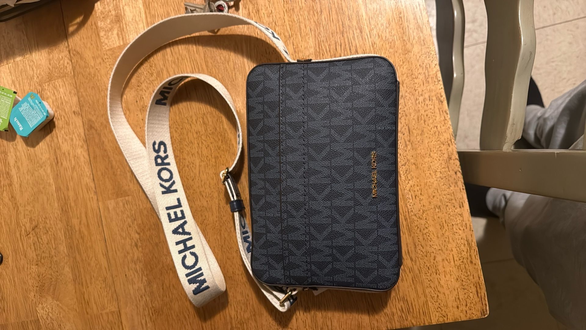 Michael kors bag authentic 
