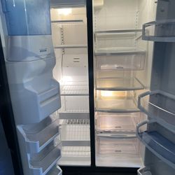 Black Whirlpool Appliance Set