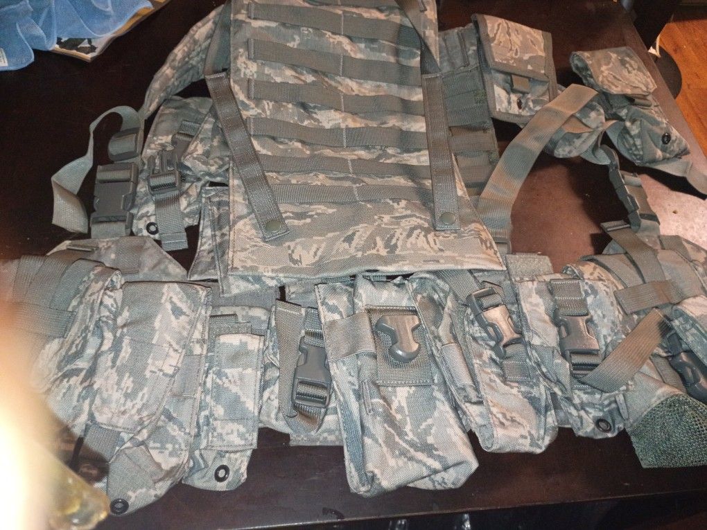 Gen 3  Load Carrying System 