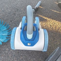 Hayward Aquanaut 450 Pool Vacuum