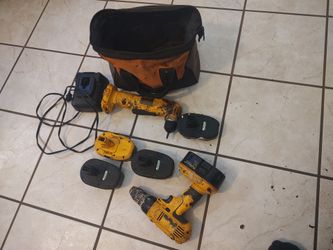 DeWalt drill set