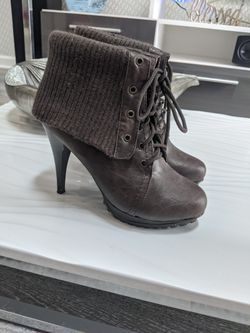 Women's Boots, Size 6.5