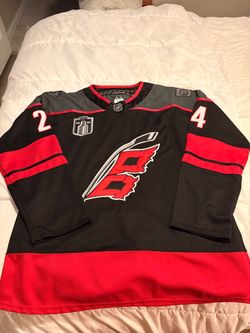 Carolina Hurricanes Seth Jarvis jersey