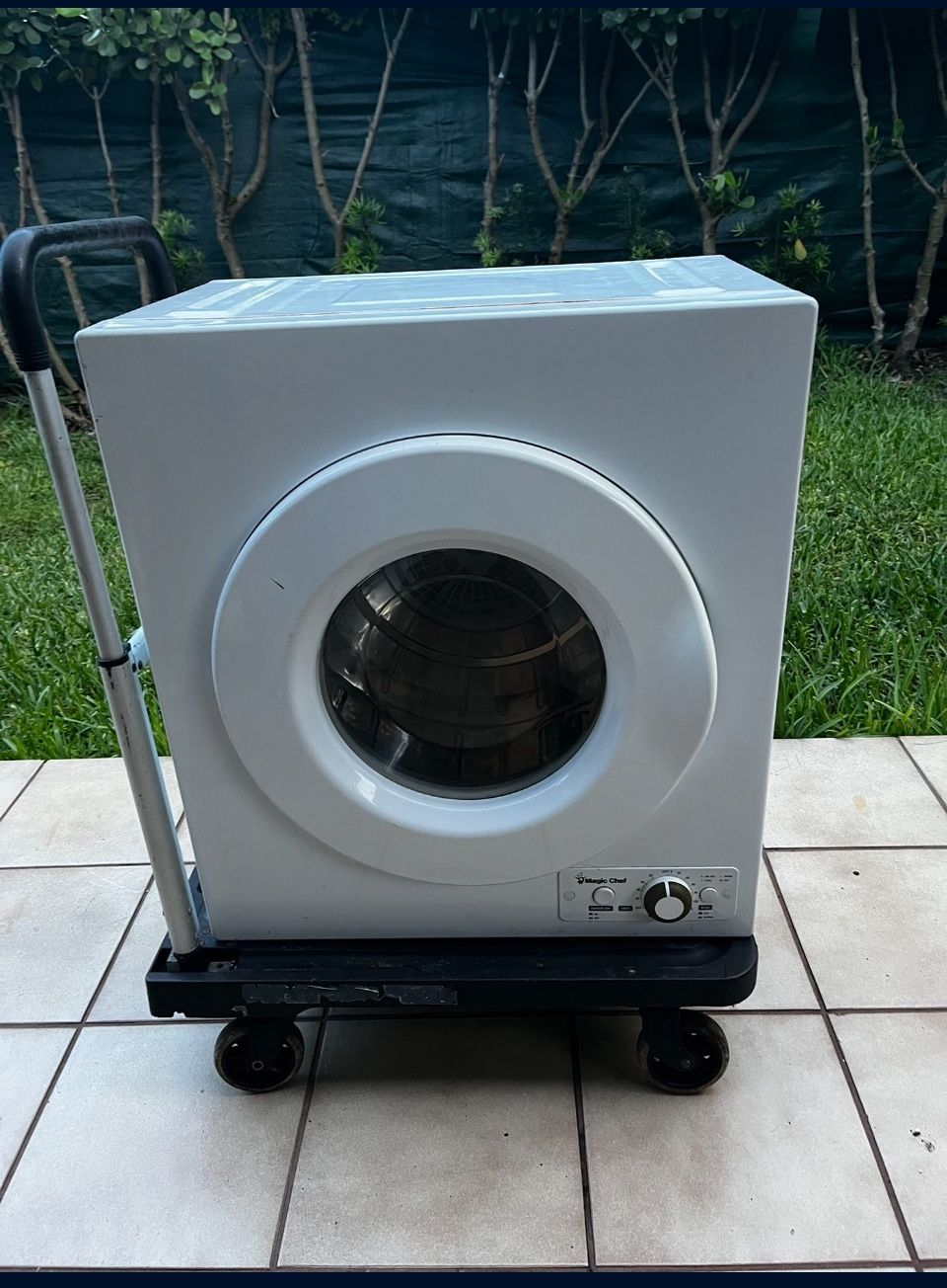 Magic Chef MODEL MCSDRY1S Compact Electric Dryer… 26”Height By 24” Wide By 15” Deep…In Good Working Condition…$195