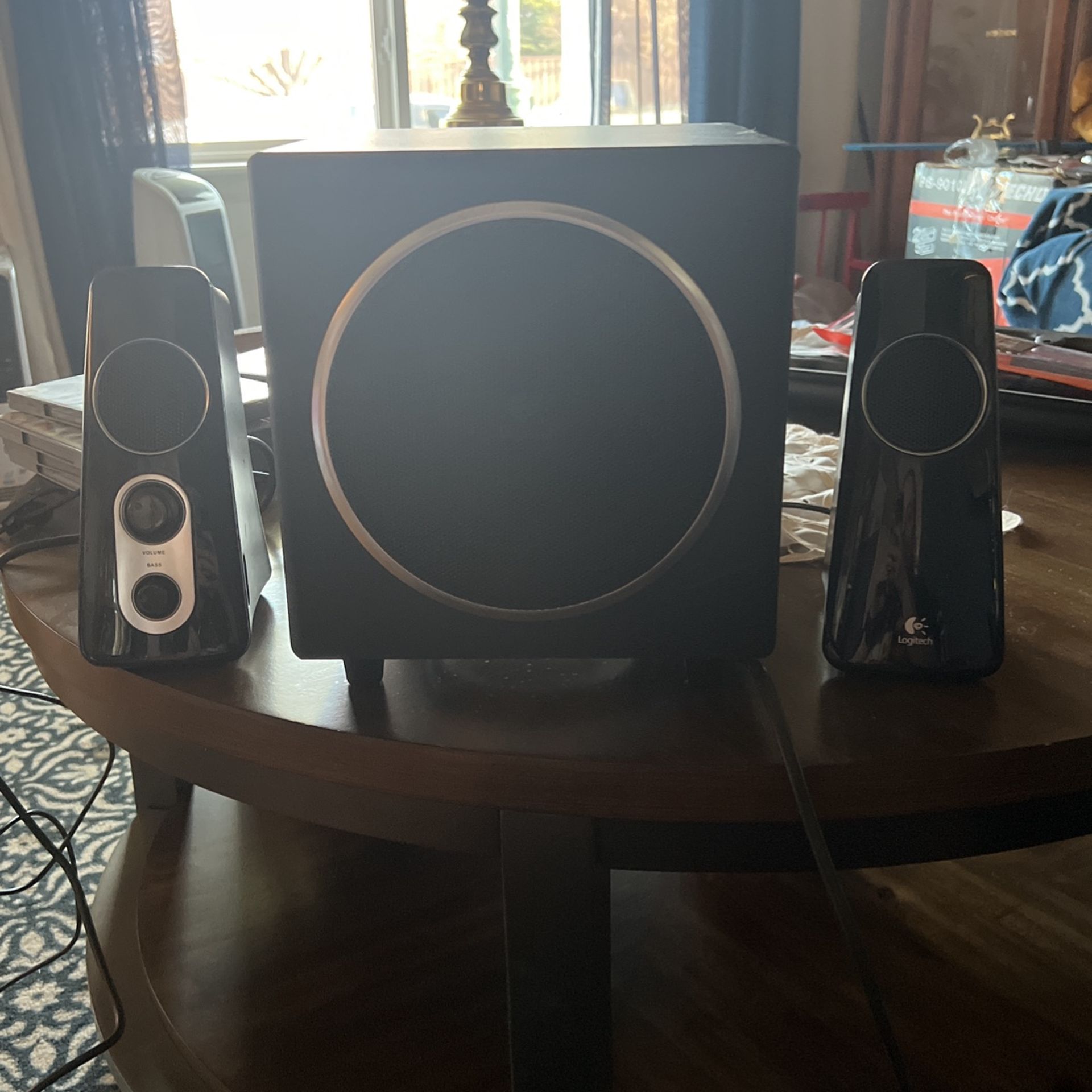 Logitech Subwoofer plus Speakers