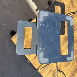 laptop stander