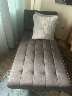 Chaise lounge