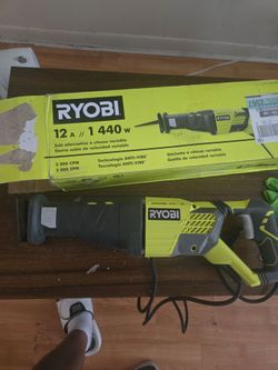 Sierra Sable Ryobi 12A 1440W Variable - Con Caja (Poco Uso)