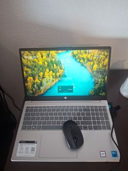 HP 15.6 laptop Intel core 5 120u