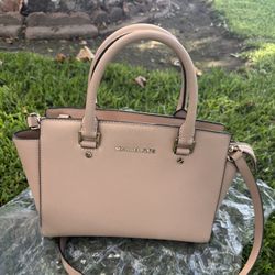 Michael Kors Crossbody/satchel