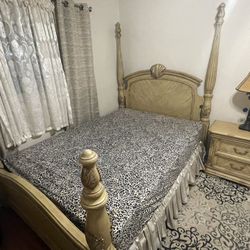 Queen Bed Set