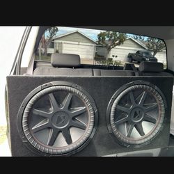 2 15in Kicker Subs 