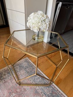 Albie Gold Geometric Glass-Top Coffee Table – Modern Glam